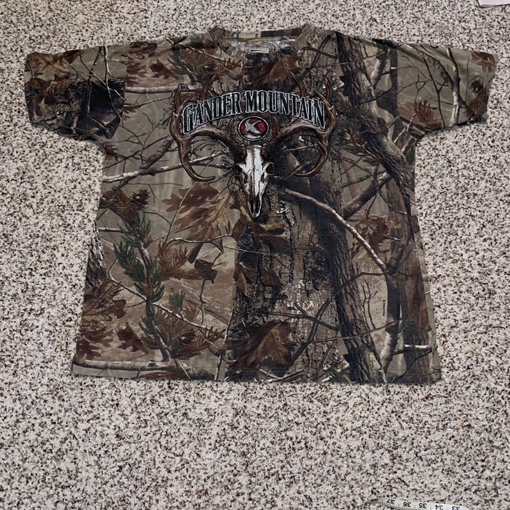 Gander Mountain Tshirt sz L